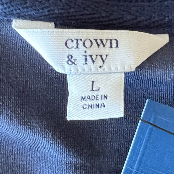 Crown and Ivy  Navy Velour Pullover Size Large NWT - Picture 8 of 9